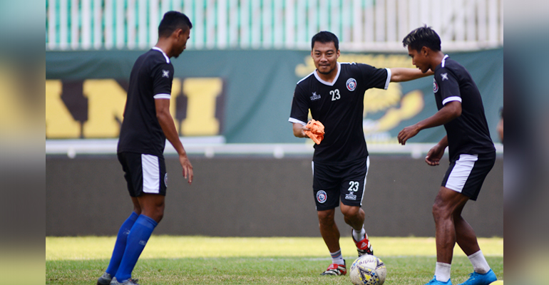 Hamka Is Back! Singo Edan Ingin Tiga Poin