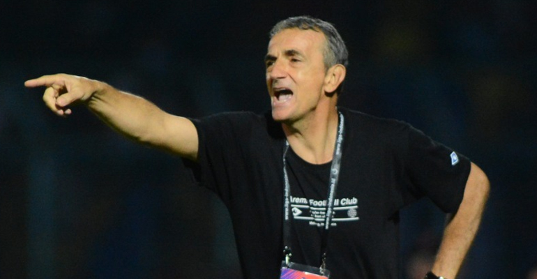 Milomir Seslija Merasa Kehilangan Dedik Setiawan