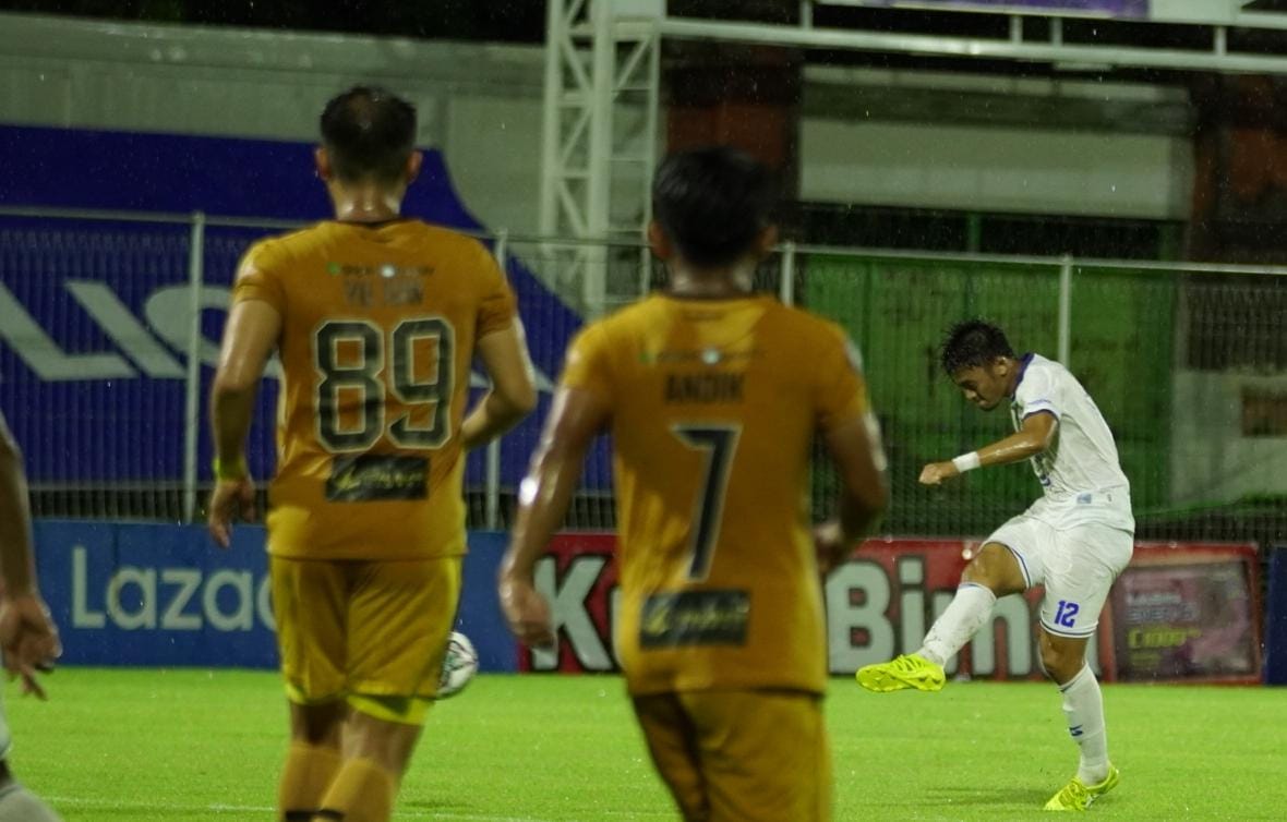 Kalahkan Bhayangkara FC, Arema FC Bikin Papan Atas BRI Liga 1 2021 Semakin Panas