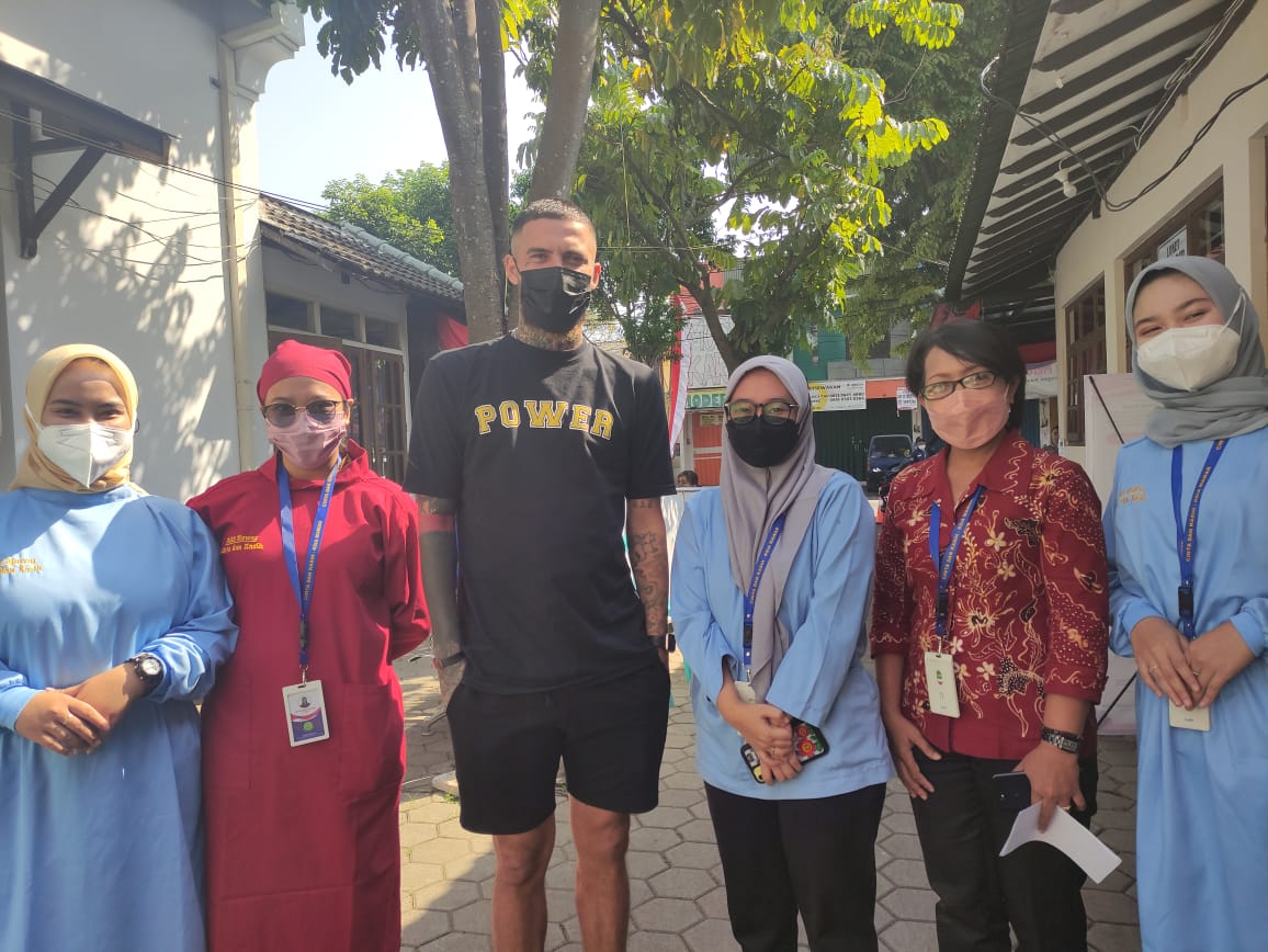 Diego Michiels Jalani Vaksinasi Kedua di RS Mawar