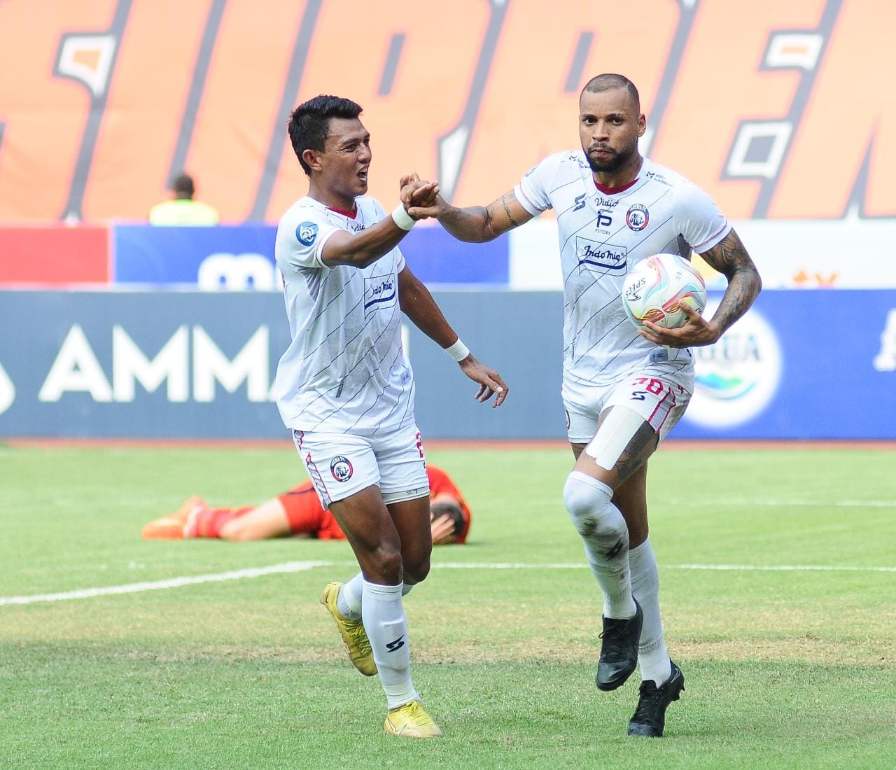  Arema FC Curi Poin di Kandang Persija