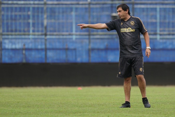 Buru Kondisi Ideal, Eduardo Almeida Siap Tingkatkan Intensitas Latihan