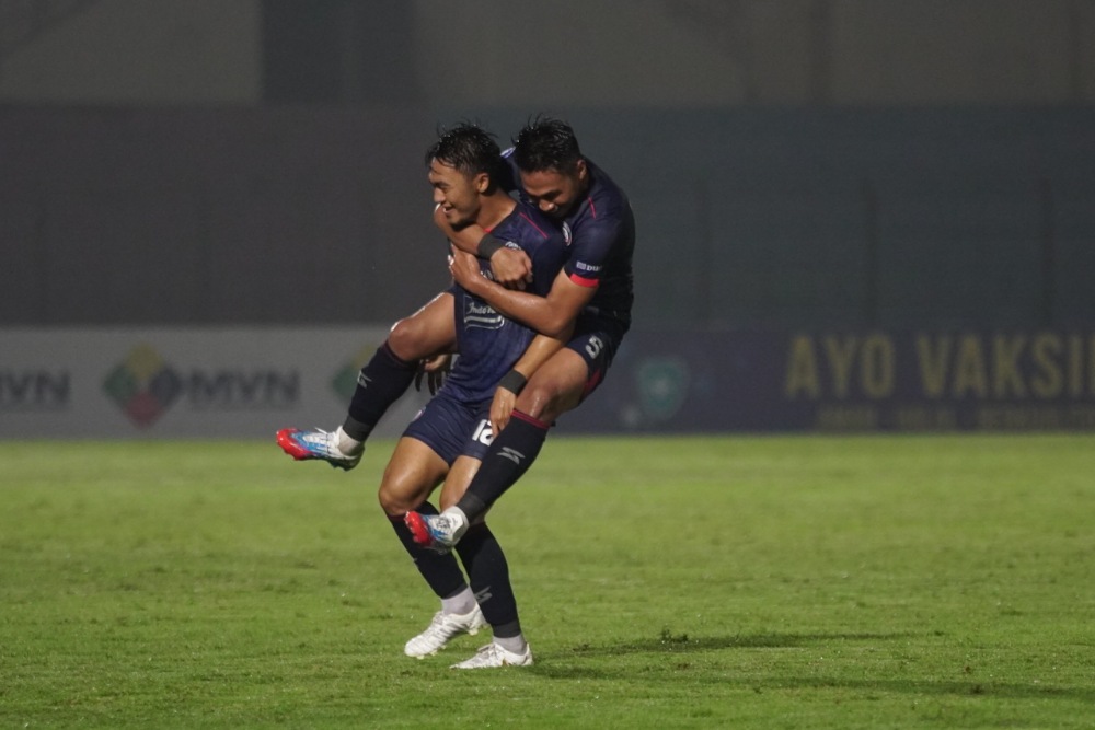 Kalahkan Madura United, Arema FC Naik ke Tiga Besar Klasemen BRI Liga 1 2021