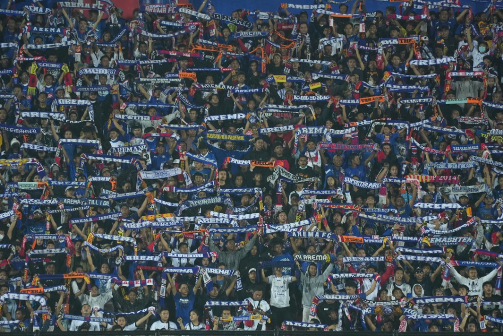 Flare Menyala di Kandang Barito Putera, Arema FC Dapatkan Denda 50 Juta