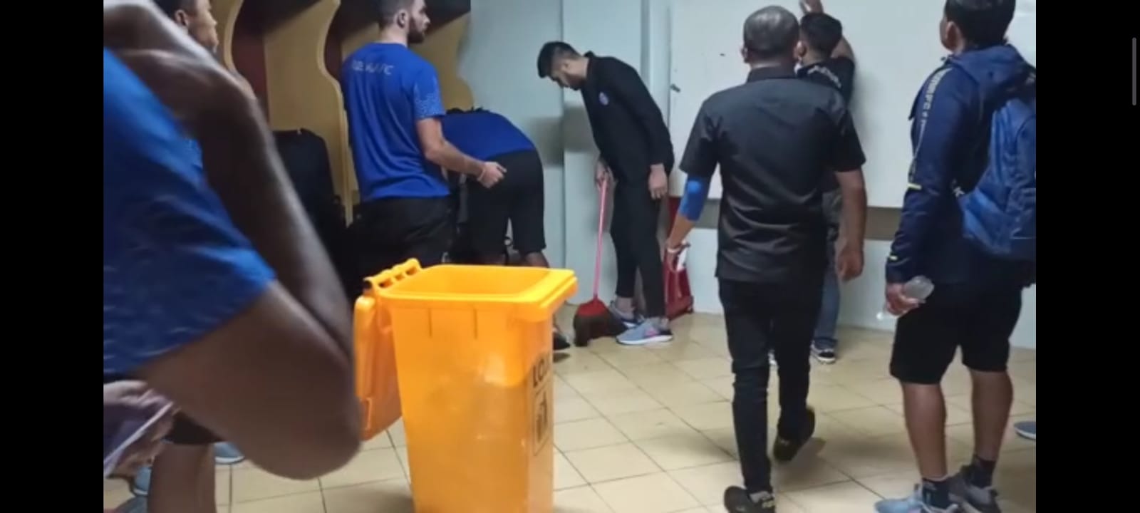 Arema FC Tradisikan Tinggalkan Ruang Ganti Pemain Dalam Keadaan Bersih