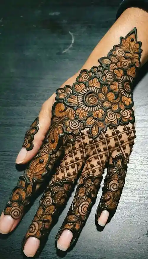 Lotus Motif Mehndi designs khafif