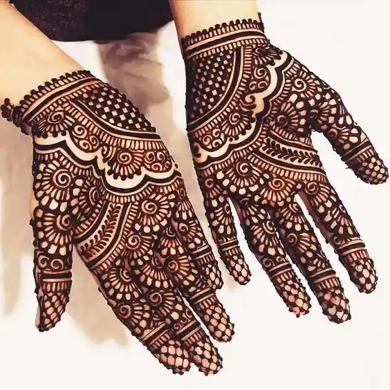 Mirrored Mehndi designs khafif