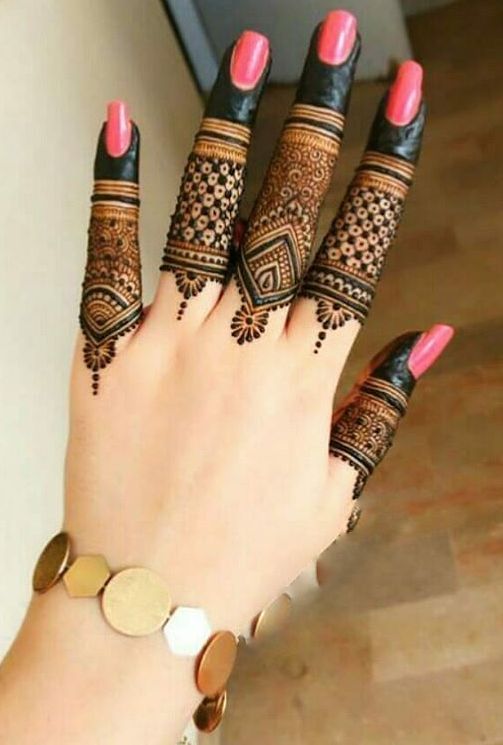 fingers designs for latest mehndi