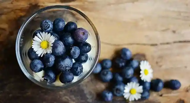 Fruits on skin glow